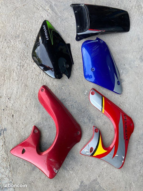 Lot carénages Peugeot xps (image 1)