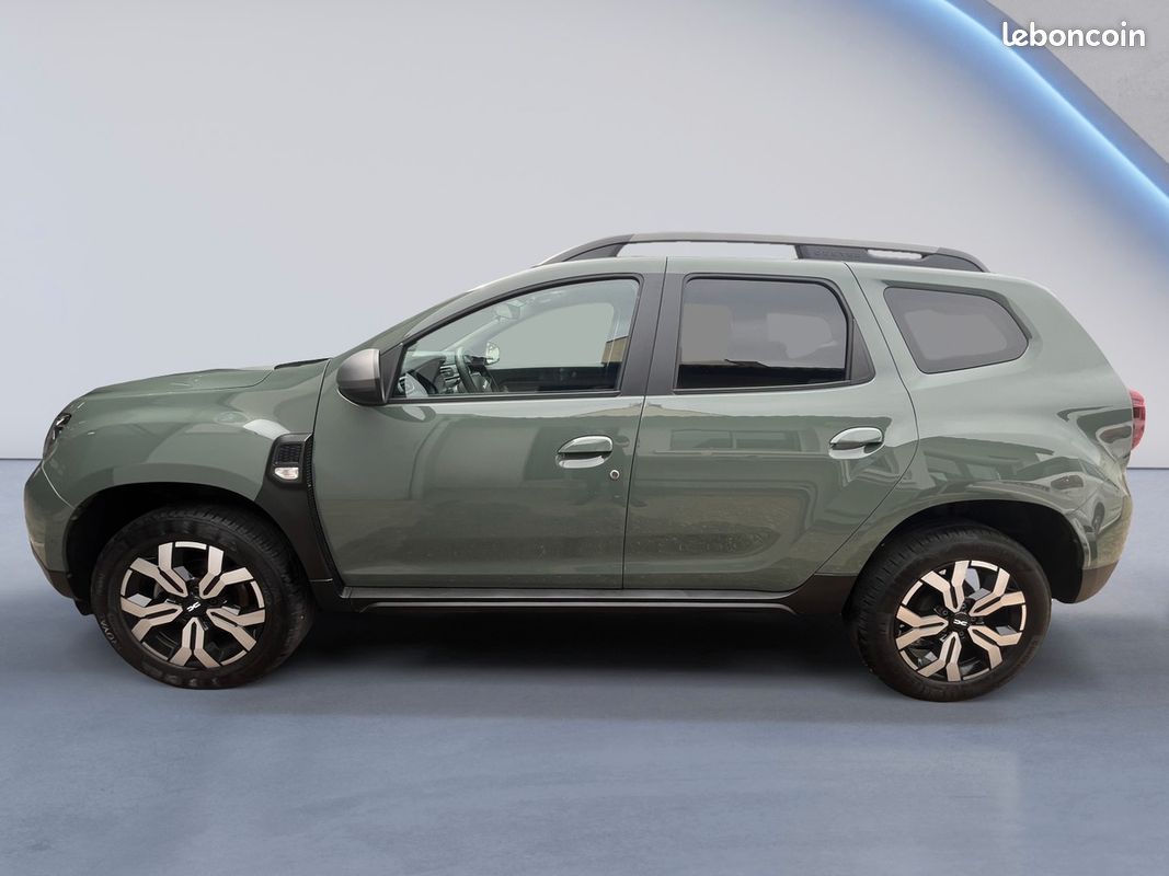 Dacia DUSTER 1.5 BLUE DCI 115 Journey + Blue dCi 115 4x2 (image 3)