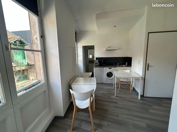 Studio 1 pièce 18 m²