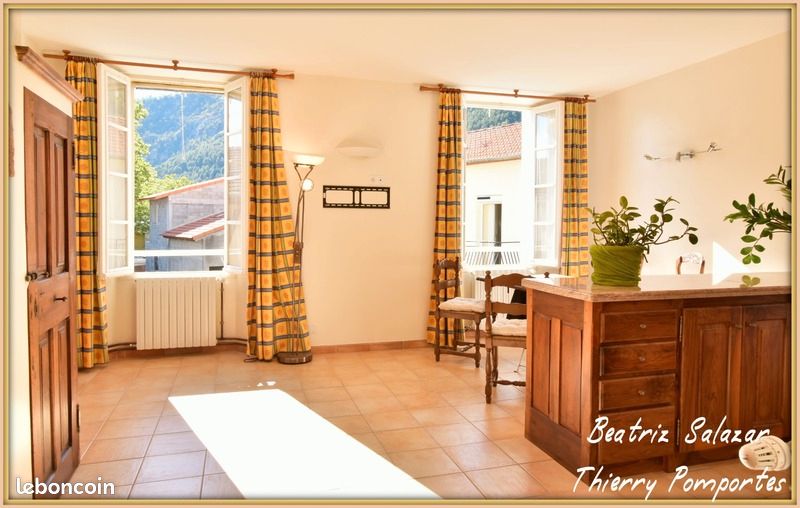 Propriété 5 pièces 158 m² (image 4)