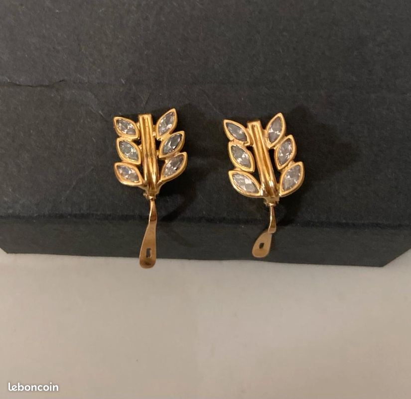 Boucles d'oreilles en or jaune 18 carrat (image 1)