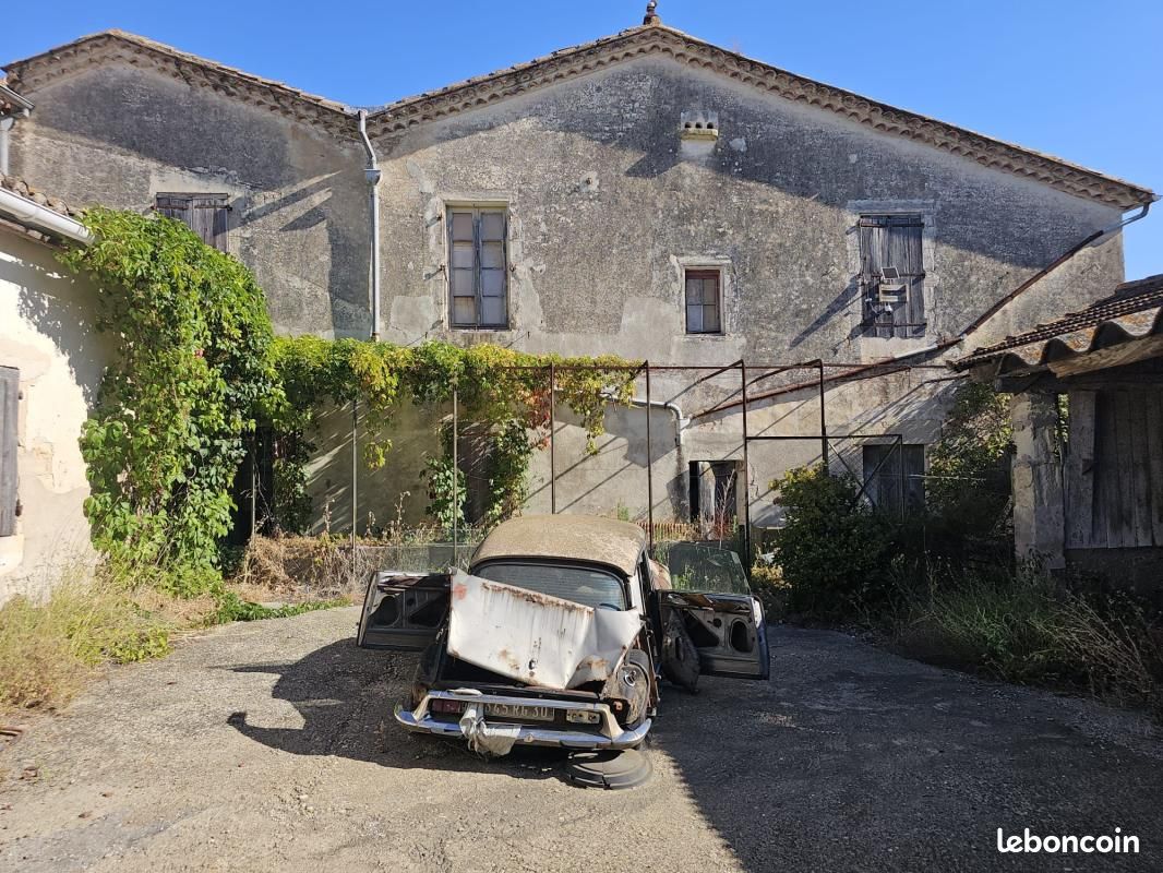 Immeuble 2 pièces 500 m² · à Nîmes · 500 m² · 420 000 €