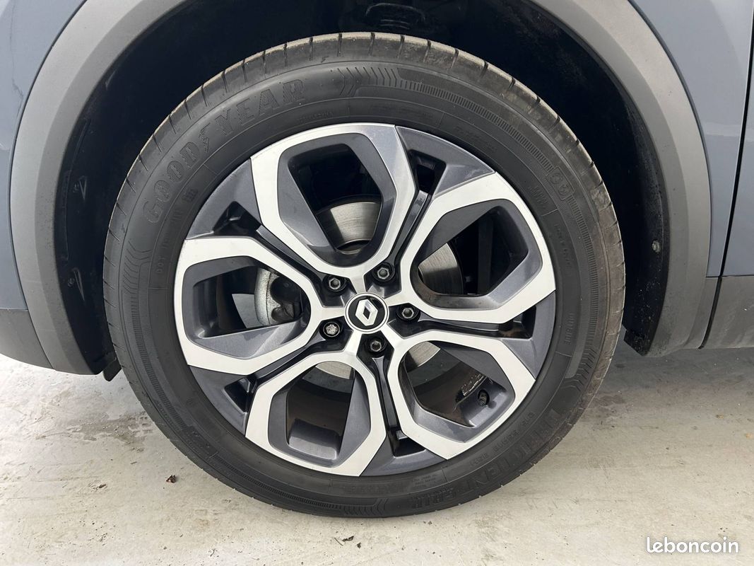 RENAULT Captur mild hybrid 160 EDC Techno (image 19)