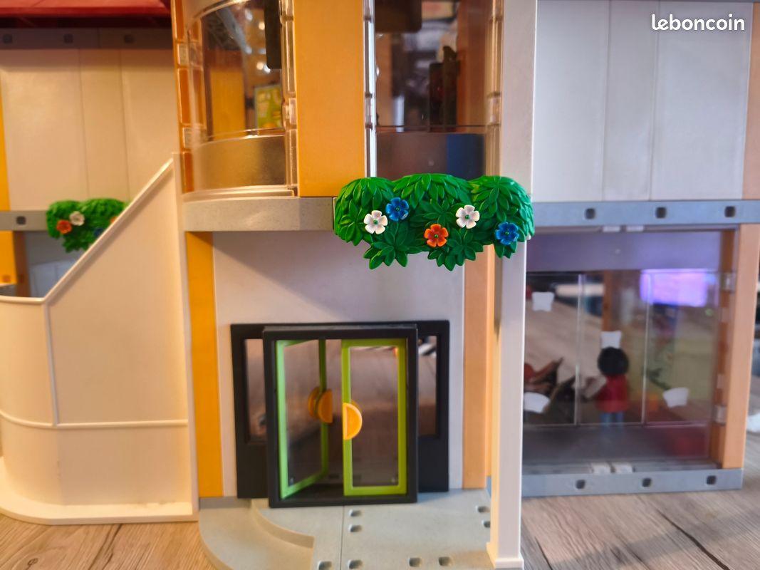 Playmobil 5923 Ecole avec 3 salles de classe