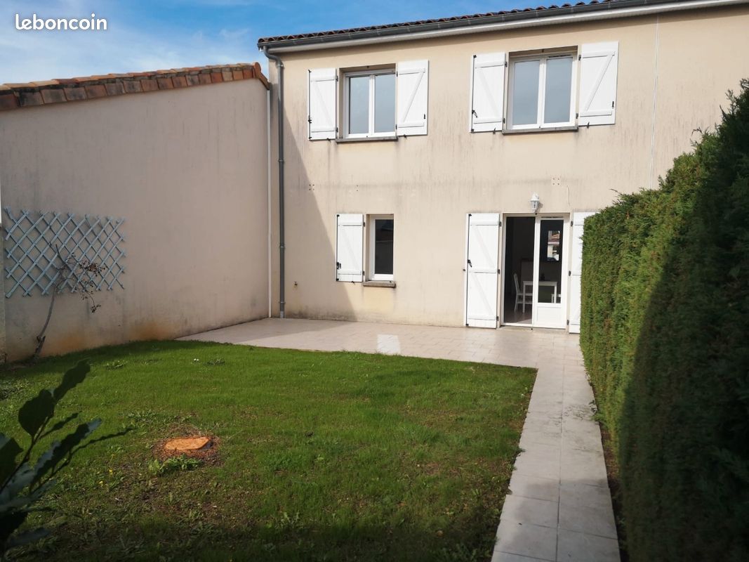 Maison 4 pièces 83 m² · à Buxerolles · 83 m² · 864 €/mois