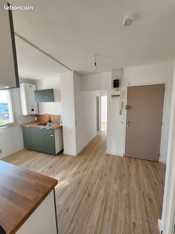 Appartement 2 pièces 42 m² · à Reims · 42 m² · 680 €