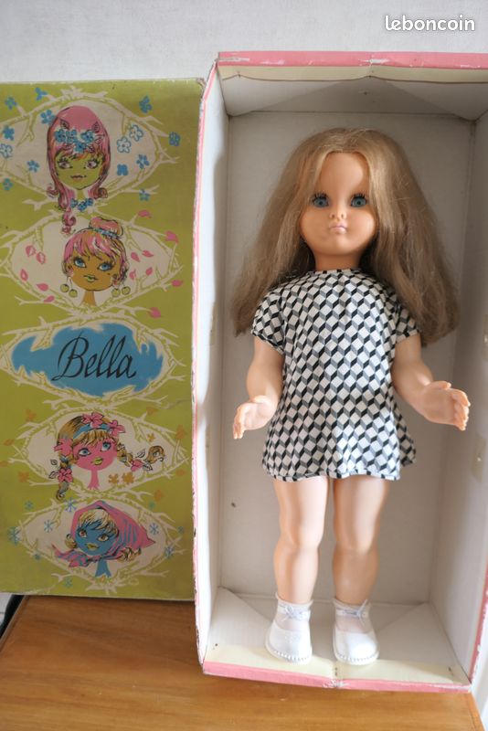 Poupée Bella Vintage Des Années 1960 - Occasion