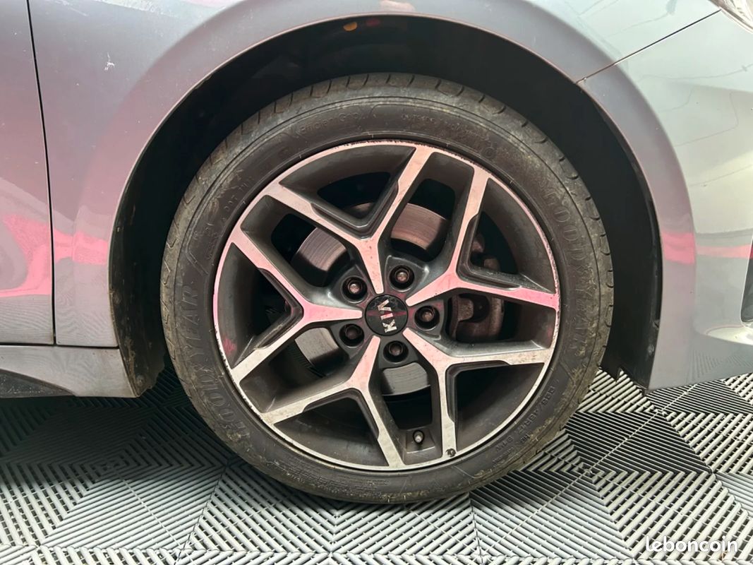 KIA PROCEED 1.4 T-GDI 140 ch ISG BVM6 GT Line Premium (image 29)