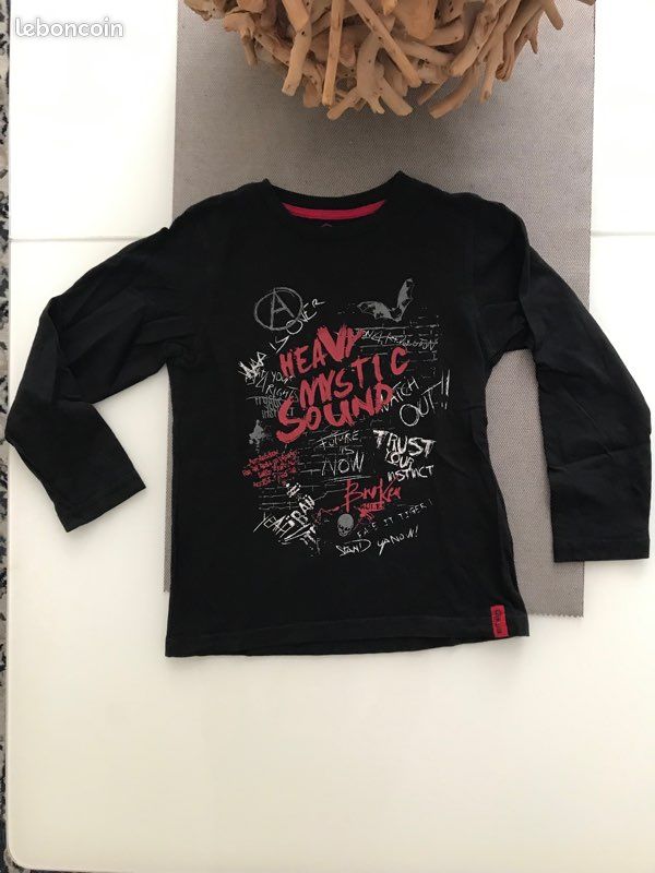 Très beau et très sympas tee-shirts manches longues de marque Best Way (image 2)