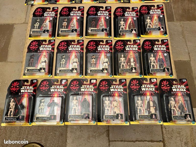 Lot De 18 Figurines Star Wars Sous Blister - Épisodes I, II Et V - Hasbro 1/8