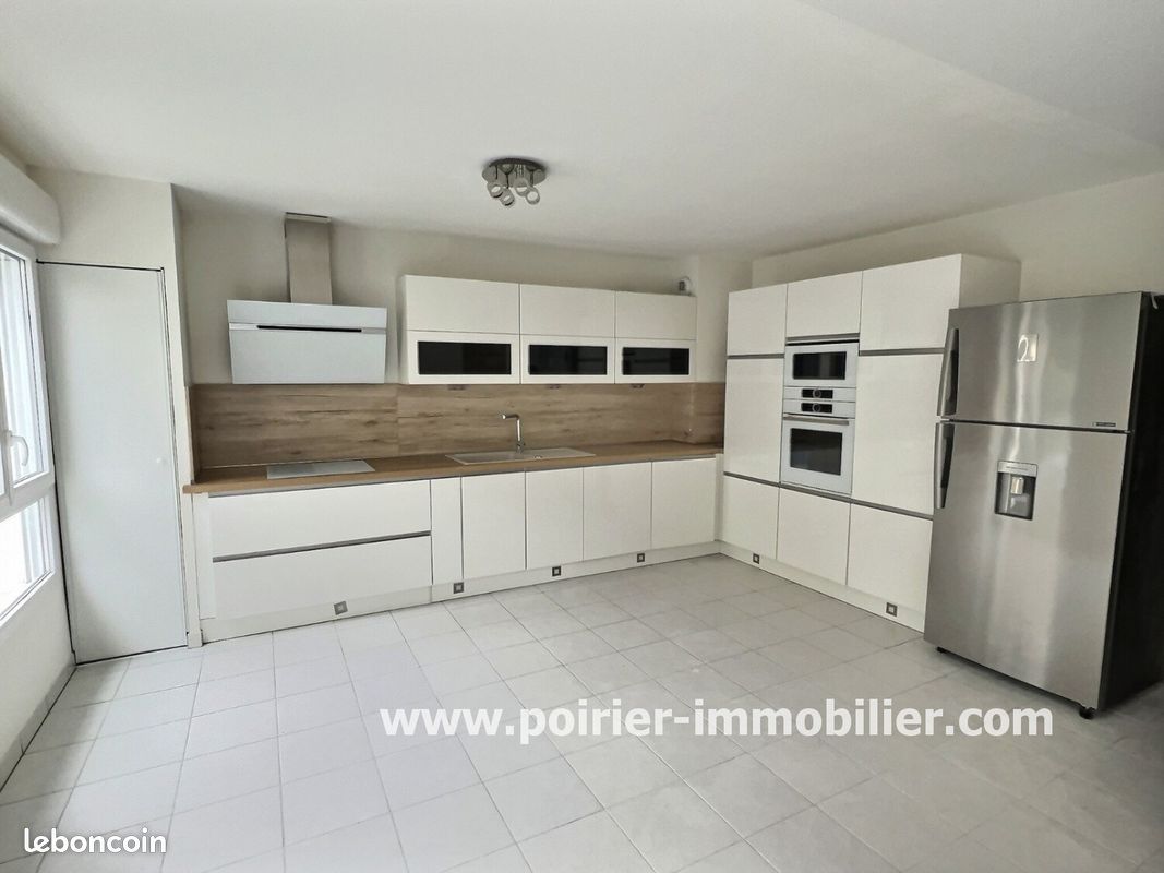 Maison 4 pièces 88 m² · à Sciez · 88 m² · 1 850 €
