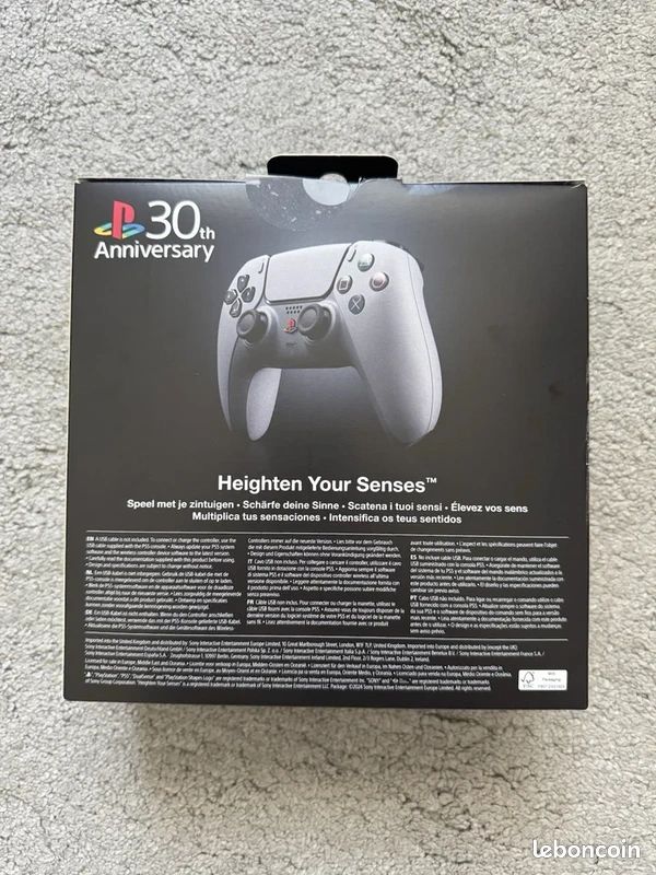 Manette sans fil PS5 DualSense® - Édition limitée 30e anniversaire - Neuf scellée - Consoles