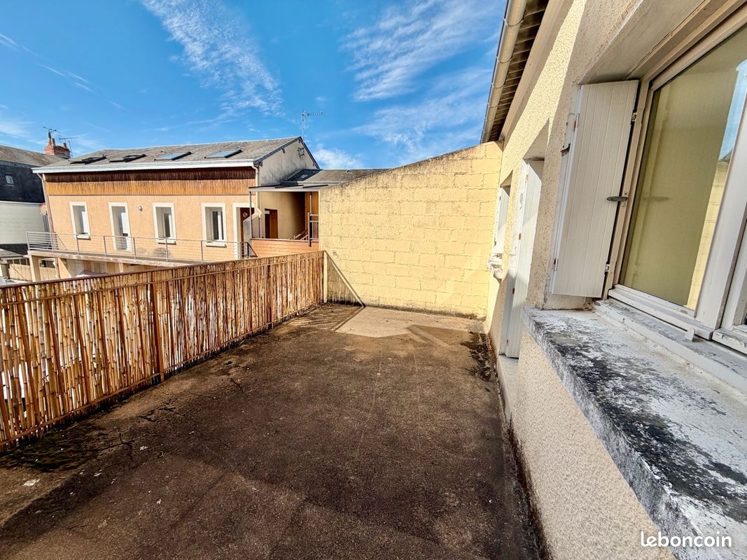 Appartement 2 pièces 74 m² · à Châtellerault · 74 m² · 600 €/mois