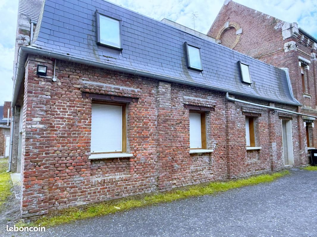 Appartement 4 pièces 123 m² · à Danizy · 123 m² · 650 €