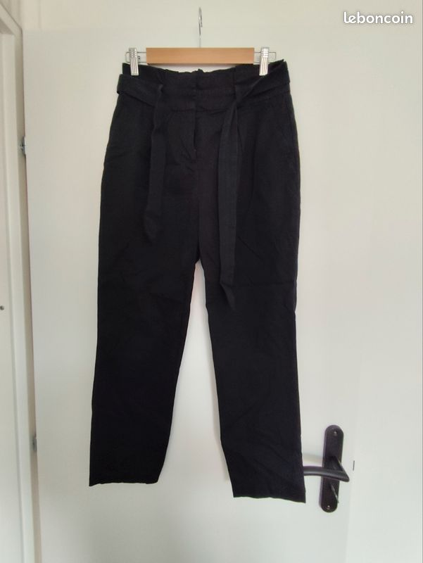 Pantalon noir avec ceinture a nouer (image 1)
