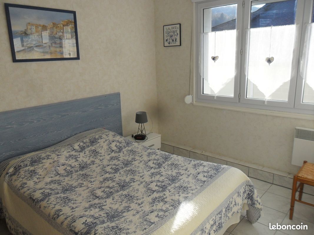 Appartement centre ville face aux Thermes wifi (image 3)