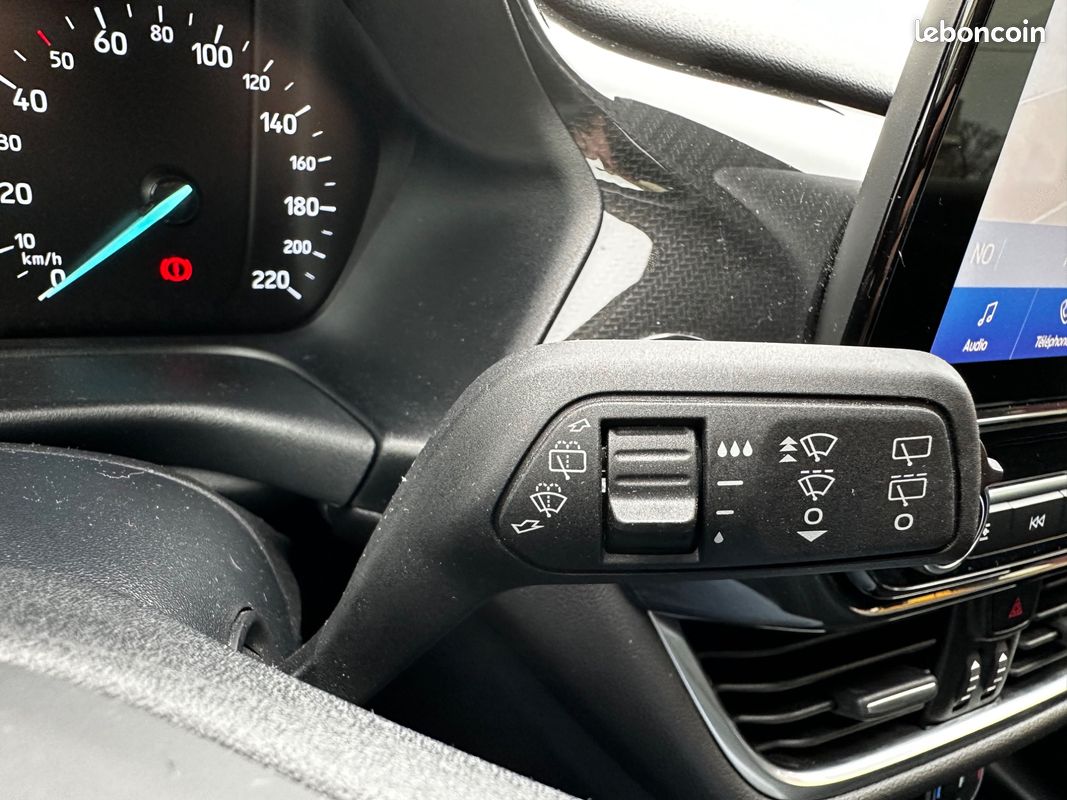 Ford puma 1.5 tdci 120 ecoblue titanium (image 28)
