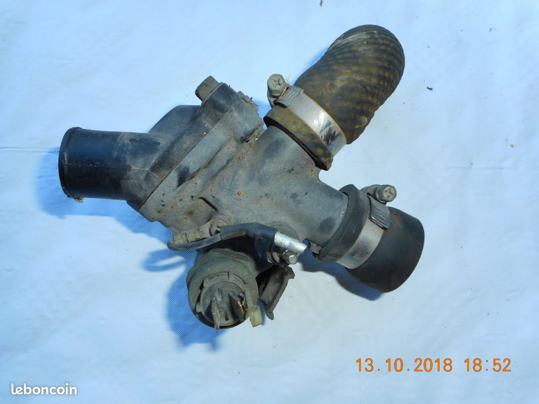 Yamaha 850 tdm 3vd calorstat pompe a eau (image 2)