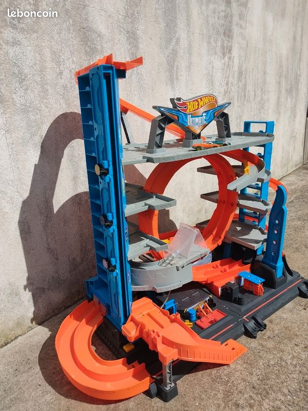 Circuit Hotwheels requin (image 2)