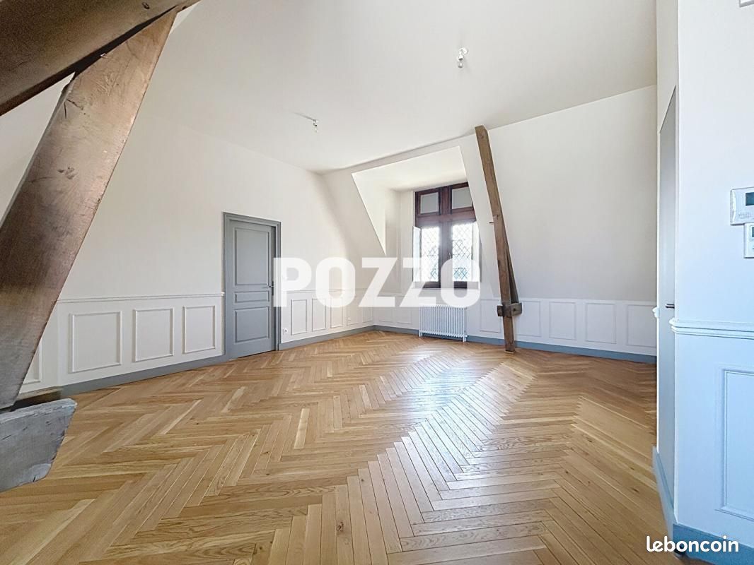 Appartement 3 pièces 79 m² · à Caen · 79 m² · 1 092 €