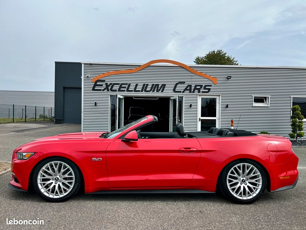Ford mustang convertible cabriolet gt v8 5.0 421 ch bva6 race red 18 200 km reels suivi avec carnet (image 3)