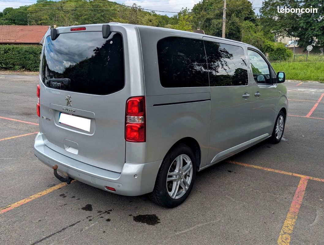 Peugeot Traveller Allure 2.0 180cv Automatique (image 2)