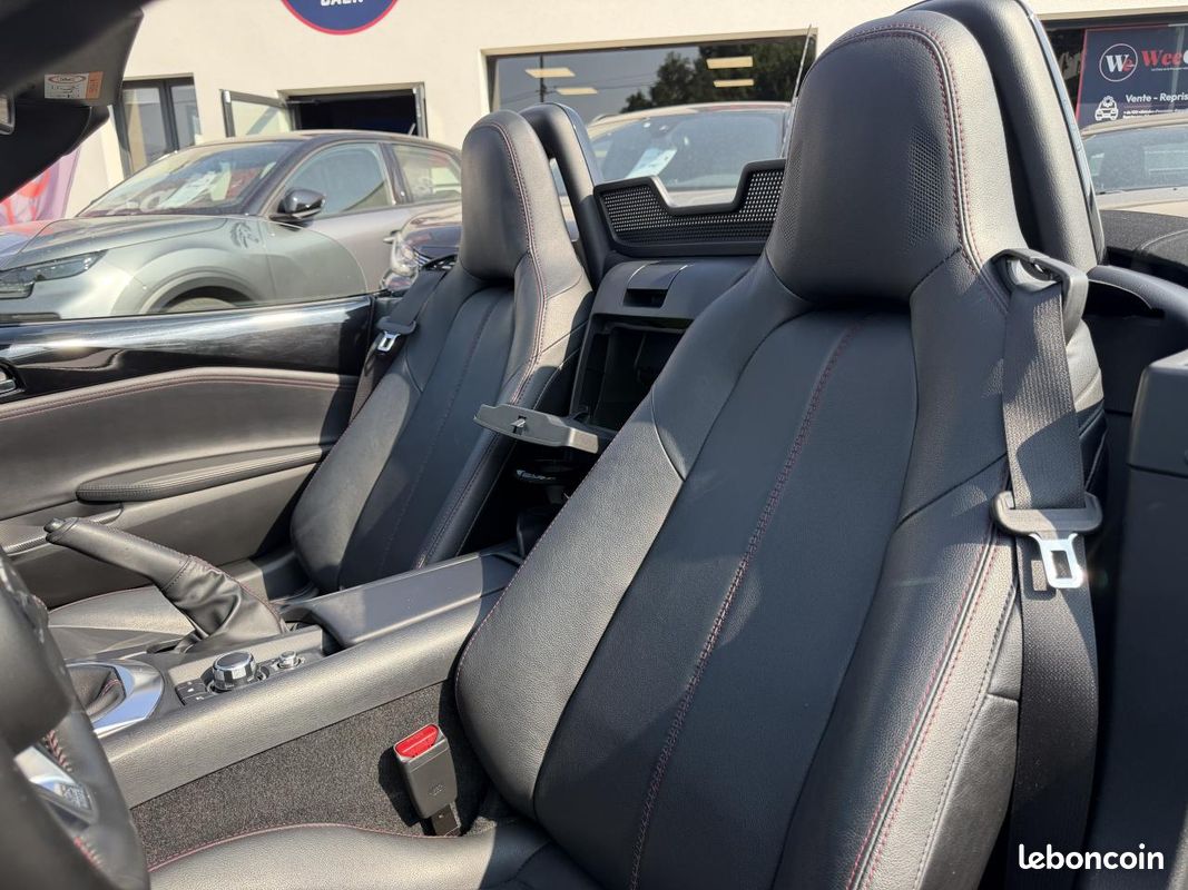 MAZDA MX-5 1.5 Skyactiv-G 131ch ROADSTER TOIT SOUPLE Dynamique - CarPlay - Sièges chauffants (image 7)