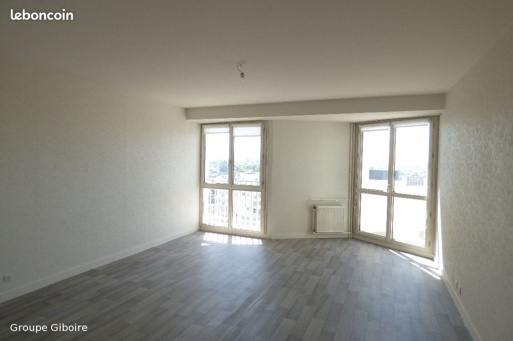 Appartement 5 pièces 91 m² · à Rennes · 91 m² · 1 104 €