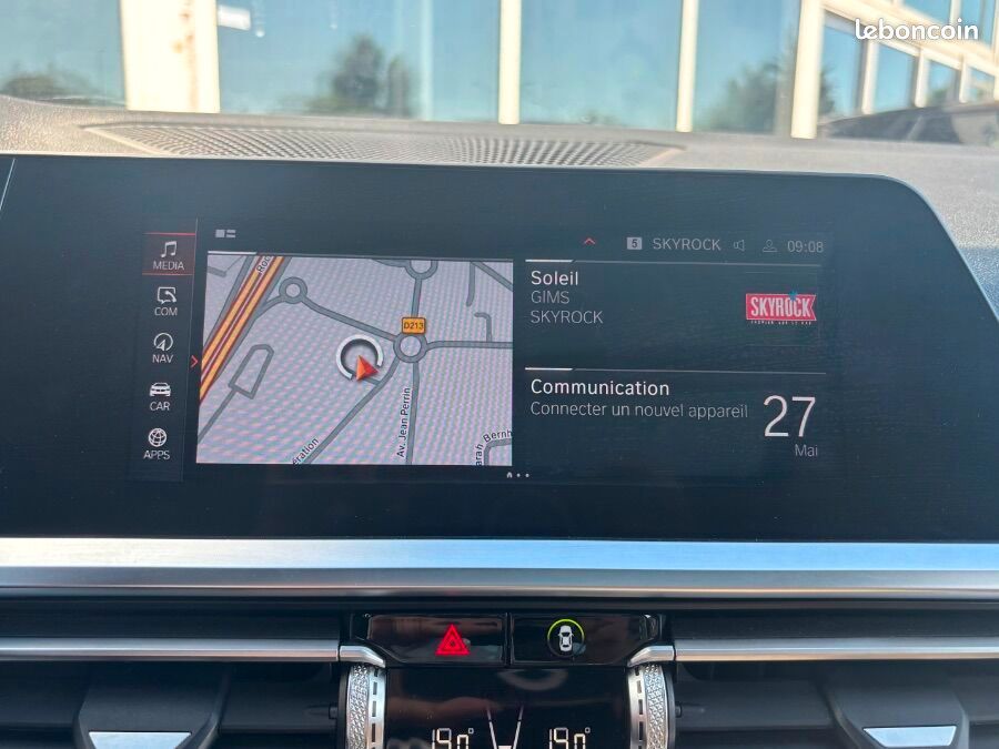 BMW Série 3 Touring (G20) 320DA 163 BVA8 PACK Sièges Sport TOE JA18 Hifi Key Less 1ère Main (image 29)