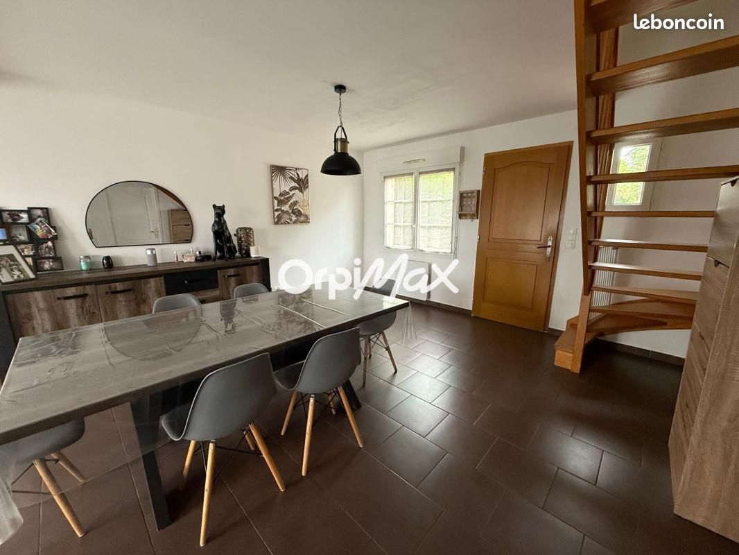 Maison 5 pièces 95 m² · à Camblain-Châtelain · 95 m² · 137 500 €