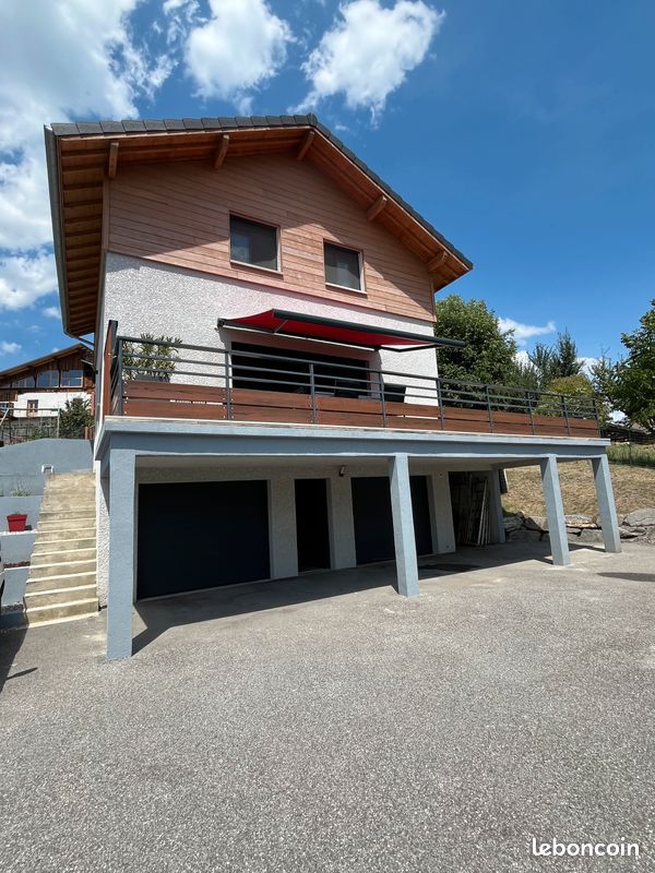 Maison 4 pièces 90 m² · à La Plagne Tarentaise · 90 m² · 590 000 €