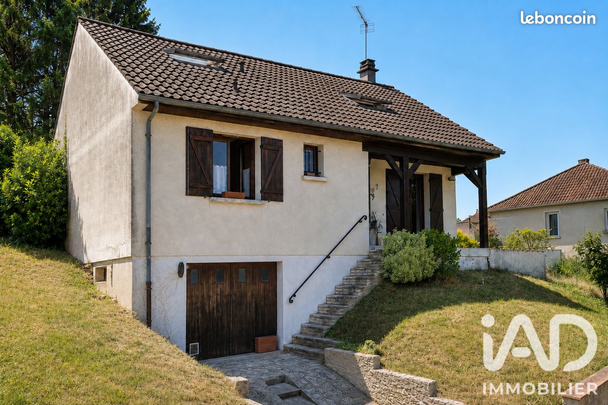 Maison 6 pièces 96 m² · à Villevallier · 96 m² · 139 900 €