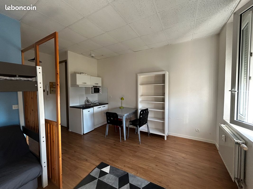 Appartement 1 pièce 23 m² · à Saint-Étienne · 23 m² · 430 €