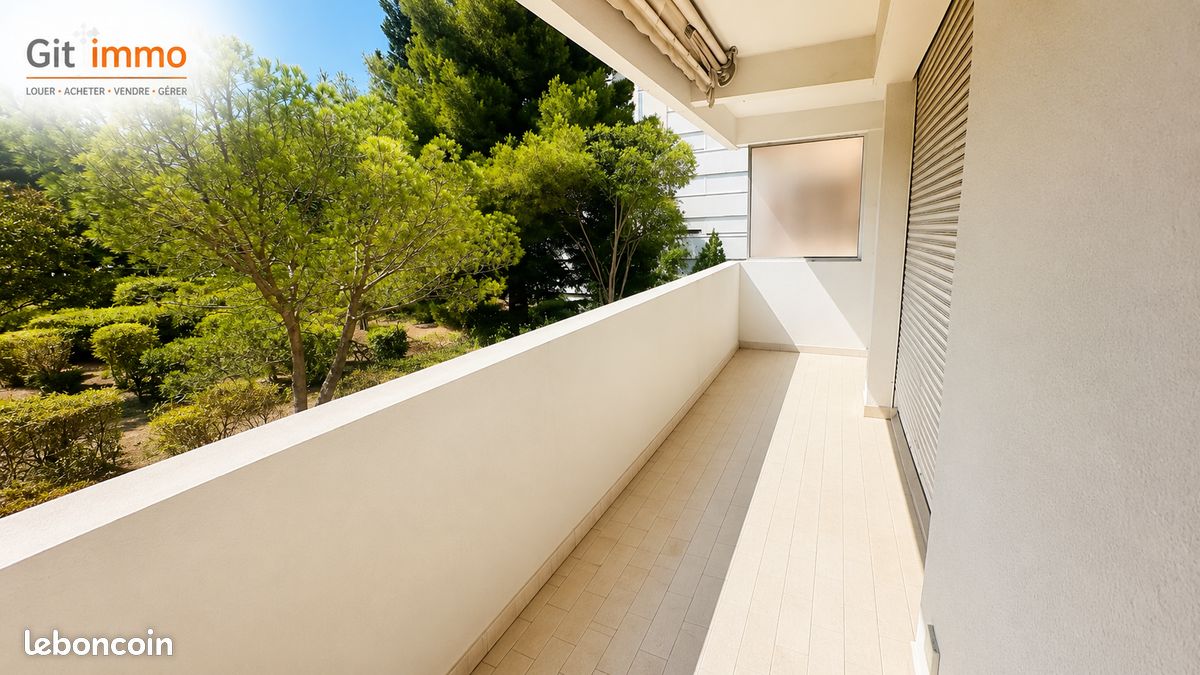 Appartement 3 pièces 77 m² à Marseille