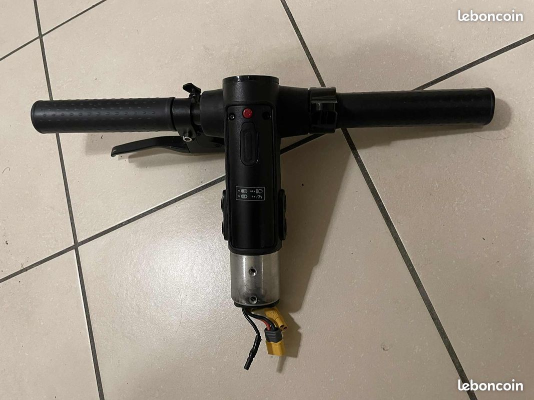 Guidon complet trottinette Wispeed T855 (image 2)