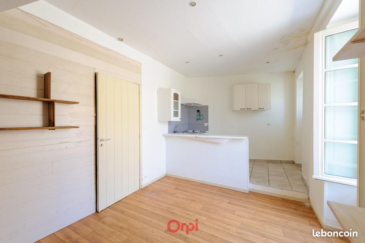 Appartement 1 pièce 28 m² · à La Rochelle · 28 m² · 92 000 €
