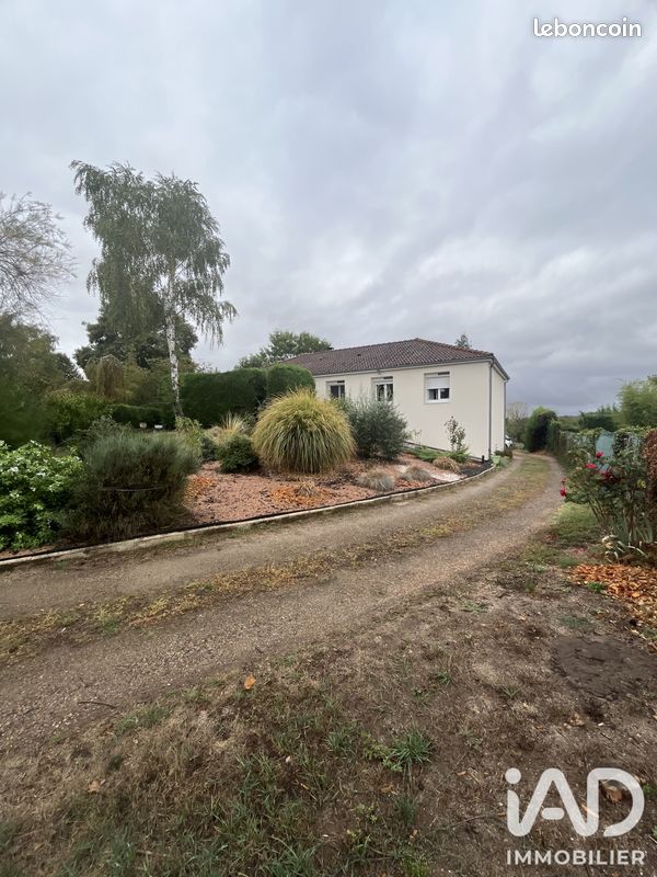 Maison 5 pièces 119 m² · à Lezoux · 119 m² · 275 000 €
