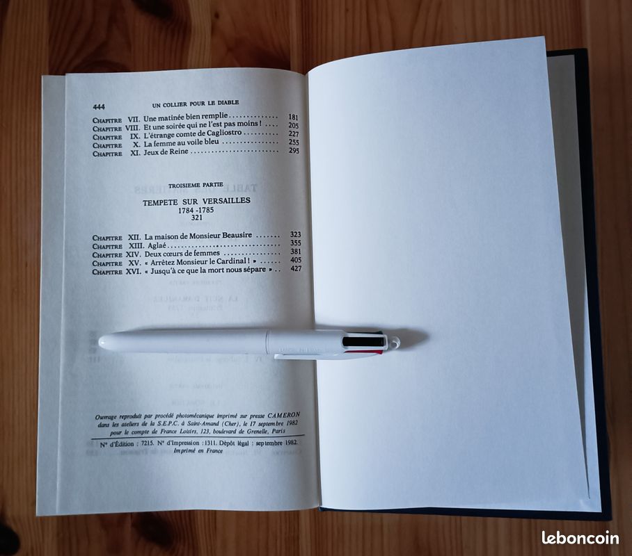 Livre "Un collier pour le diable" de Juliette Benzoni (image 5)