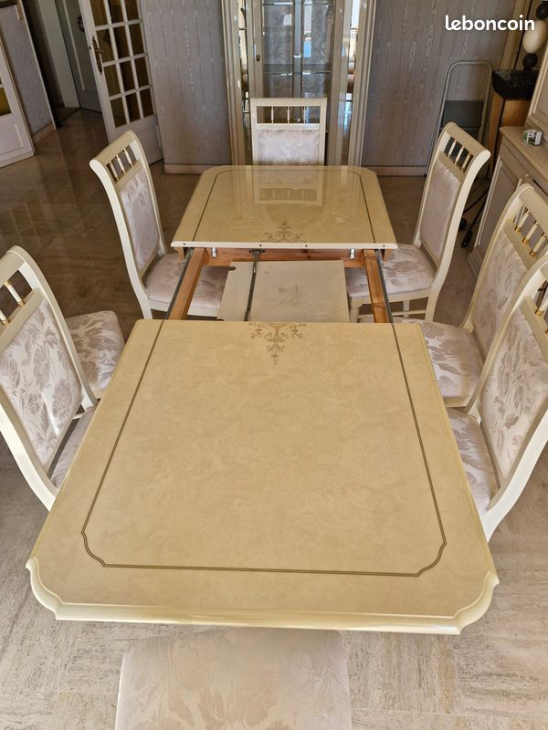 Table de salle à manger en laqué ivoir (image 2)