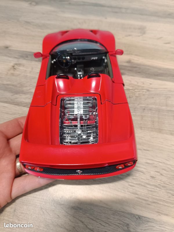 Ferrari f50 burago d'occasion - Collection