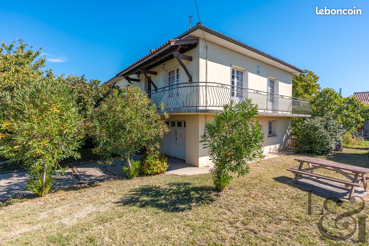 Maison 120 m² · à Bias · 120 m² · 99 900 €