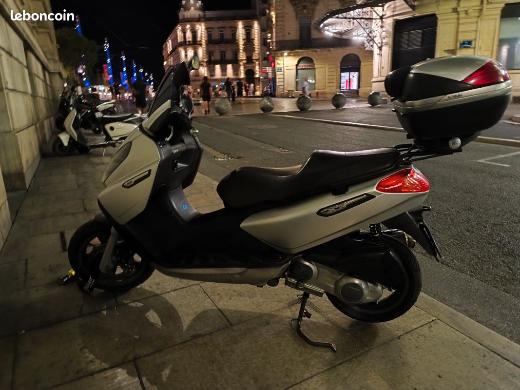 Vente scooter 125 (image 1)