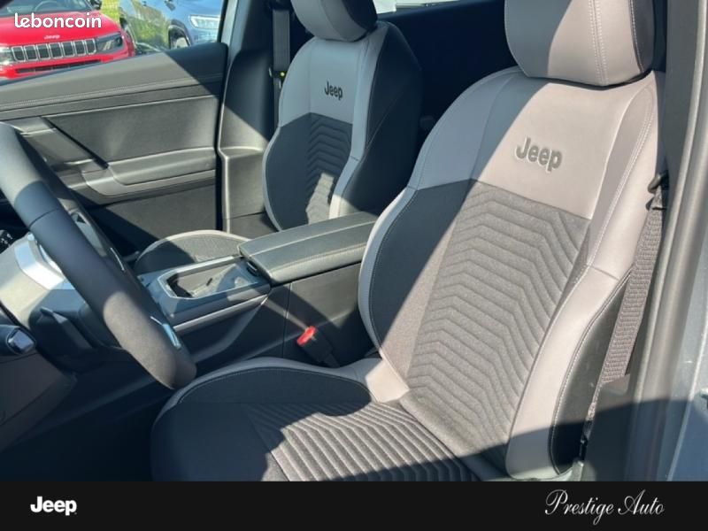 Jeep Compass 1.2 Turbo T3 145ch e-Hybrid First Edition BVR6 (image 10)