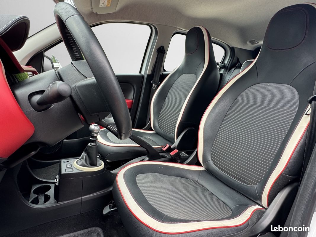 RENAULT TWINGO III 0.9 TCe 90 Energy SL Edition One (image 11)