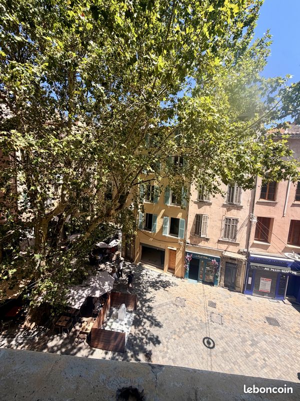 Appartement 2 pièces 53 m² · à Toulon · 53 m² · 170 000 €