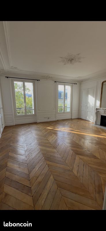 Appartement 5 pièces 133 m² · à Paris · 133 m² · 5 727 €/mois