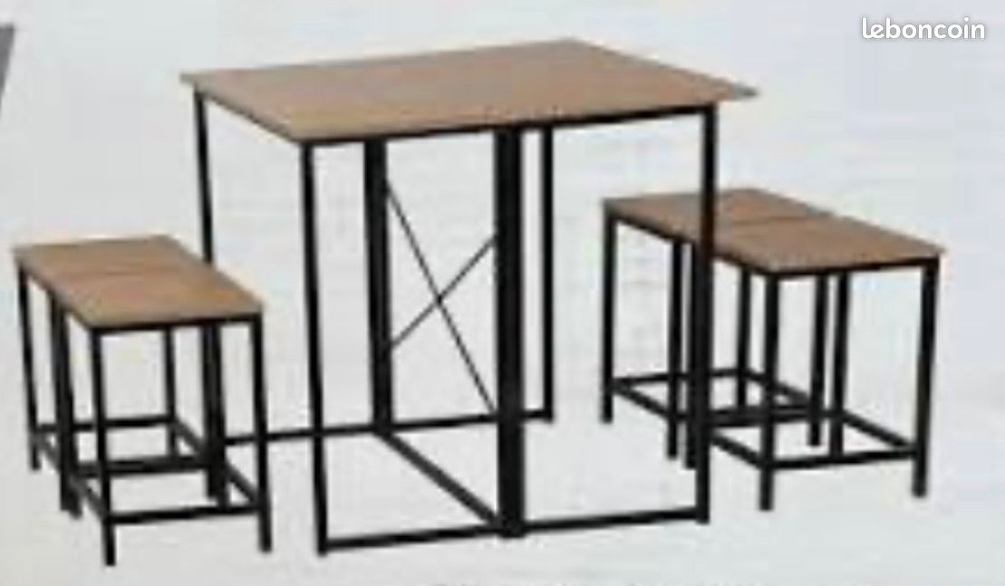 Table avec tabouret (image 1)