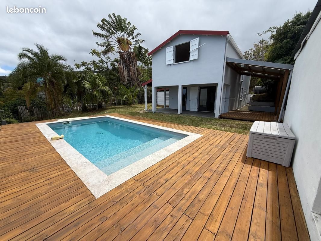 Maison 3 pièces 120 m² · à L'Étang-Salé · 120 m² · 515 000 €