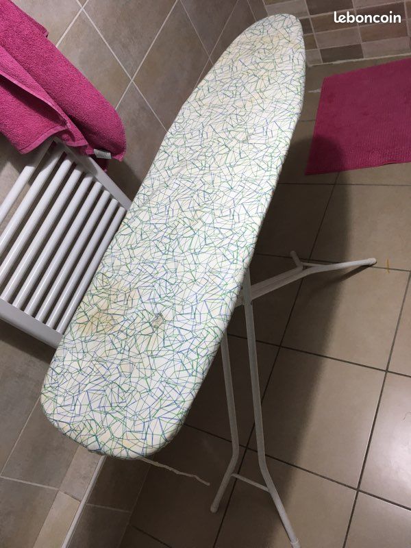Table à repasser (image 1)