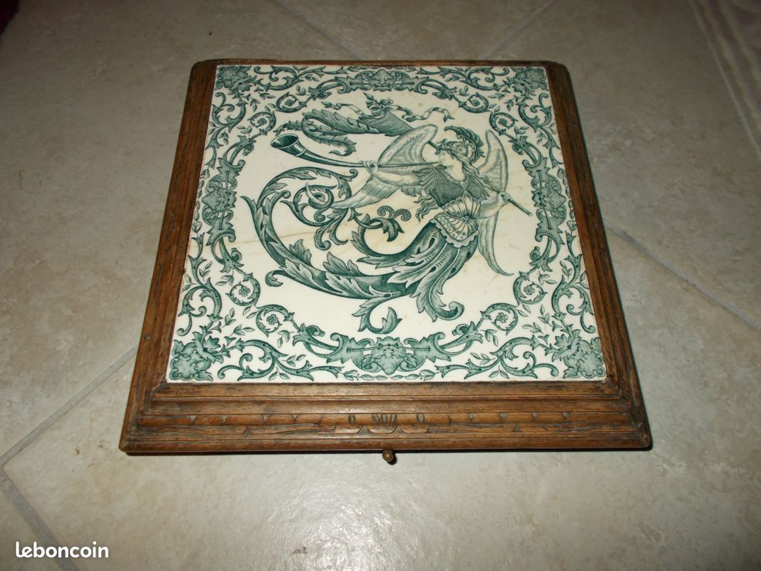 Henriot Quimper - Dessous de plat musical (1) - Bois et - Catawiki